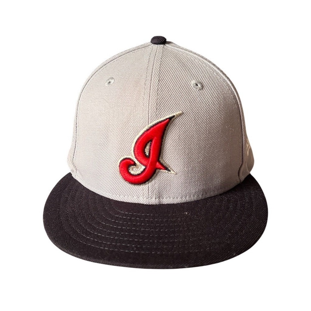New Era Two-Tone Grey and Black Cap with Red Script Logo
